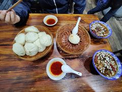 葱肉包-清真石家包子(大皮院总店)