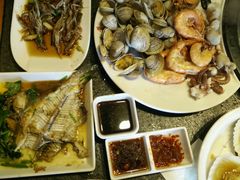 -马路边上·小海鲜烧烤(八一路店)