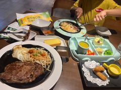 -豪客来牛排(空港华联店)