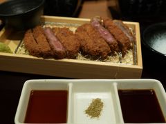 -牛カツ京都勝牛(河原町蛸薬師店)