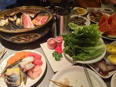 -山焱·炭火自助烤肉(周浦万达店)