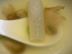 松茸竹荪汤-大蓉和(一品天下店)