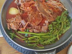 -喇喇排骨火锅·传统韩式脊骨汤(望京西园总店)