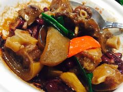 牛尾煲-庄氏祥记家常食府(国瑞建材家居博览中心店)