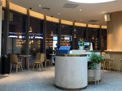 大堂-奈雪的茶(湖滨银泰in77C区PRO店)