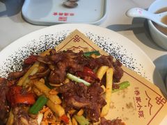-乔家小院•非遗驴肉•本地小海鲜(滨河路店)