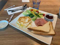 -必胜客(欧亚卖场店)