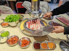 -安小胖韩国烤肉(财富广场画苑小区店)
