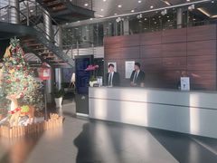 -天津波士信达奔驰4S店(卫津南路店)