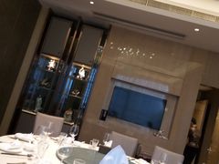 -威珀斯酒店·珀萃美食餐厅 | 海鲜刺身·现烤生蚝·特色烤肉