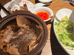 -爱碗亭·鲜炒湖南菜(壹城中心店)