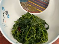 -乡村馕坑肉·烧烤·新疆菜·本地人更爱吃(阿勒泰首店)