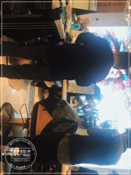 -罗亚帝造型·烫发染发