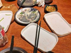 -天成·潮州牛肉脆肉鱼生蚝自助火锅