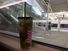 -星巴克(广州南站A18检票口楼上)