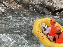 -安吉龙王山峡谷漂流