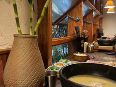 -银米·云南传统过桥米线(双廊黑金冠店)