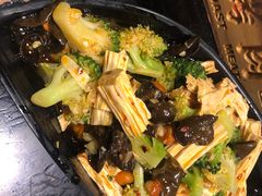 -碎怂烤肉(钟楼柳巷店)