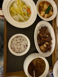 -臻康乃馨月子中心(集美店)