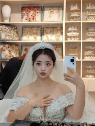 -艺憬婚纱礼服·造型(二七万达店)
