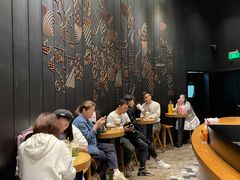 等位区-星巴克(成都太古里二店)