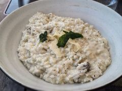 黑松露奶油烩饭-MONICH牛排融合餐厅(和义大道购物中心店)