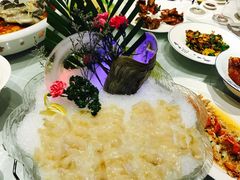 -云庭汇·粤菜海鲜(东盟盛天地店)