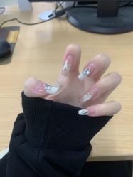 -悦指间美甲美睫美肤