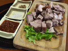 手撕狗肉-老朴饭店(邮政街总店)