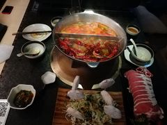 -湊湊火锅·茶憩(新中关购物中心店)