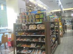 -全家便利店(银翔路店)