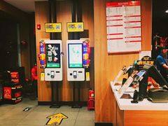 -麦当劳(杨林得来速店)