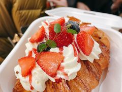 -BUTTERFUL&CREAMOROUS 黄油与面包(三里屯太古里店)