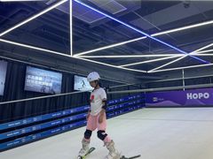 -Hopo Snow 城市滑雪空间(来福士广场购物中心店)
