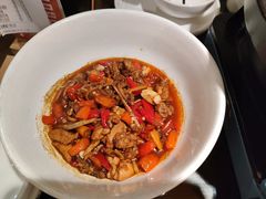 酸辣椒炒仔鸡-味上湘菜馆(岳麓山店)