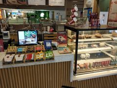 面包甜点陈列柜-COSTA COFFEE(恒基名人购物中心店)