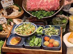 -楠小云·云南鲜菌·鲜牛自助火锅(九眼桥店)