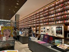 -茑屋书店(天目里店)