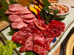 -炼火烤肉店