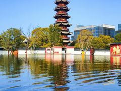-龙华寺