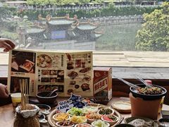 -包整·丝娃娃(甲秀楼景观店)