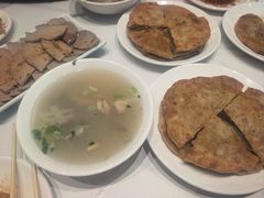 -一头牛馅饼店总店(卫工街店)