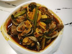 -凤凰路何眼镜香辣蟹(花果园店)