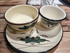 -虾弄弄海派小龙虾·牛羊蝎子火锅