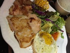 -红墙餐吧(大学城南亭店)