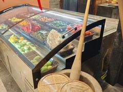 -野山舂·贵州现舂酸汤火锅(鸿通城店)