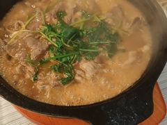 堂煎桑拿石锅牛肉-得丘礼享谷·玉兰苑