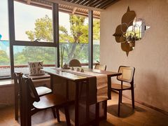 -如意山房柿子树下餐厅