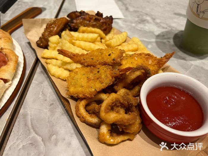 必胜客(余姚五彩城店PH店)小食拼盘图片