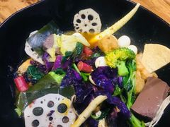 -万记麻辣烫国展总店